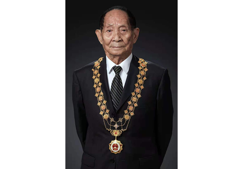 功勋照